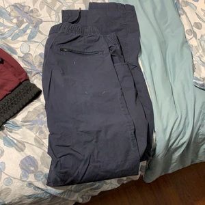 Navy BYLT weekender pant